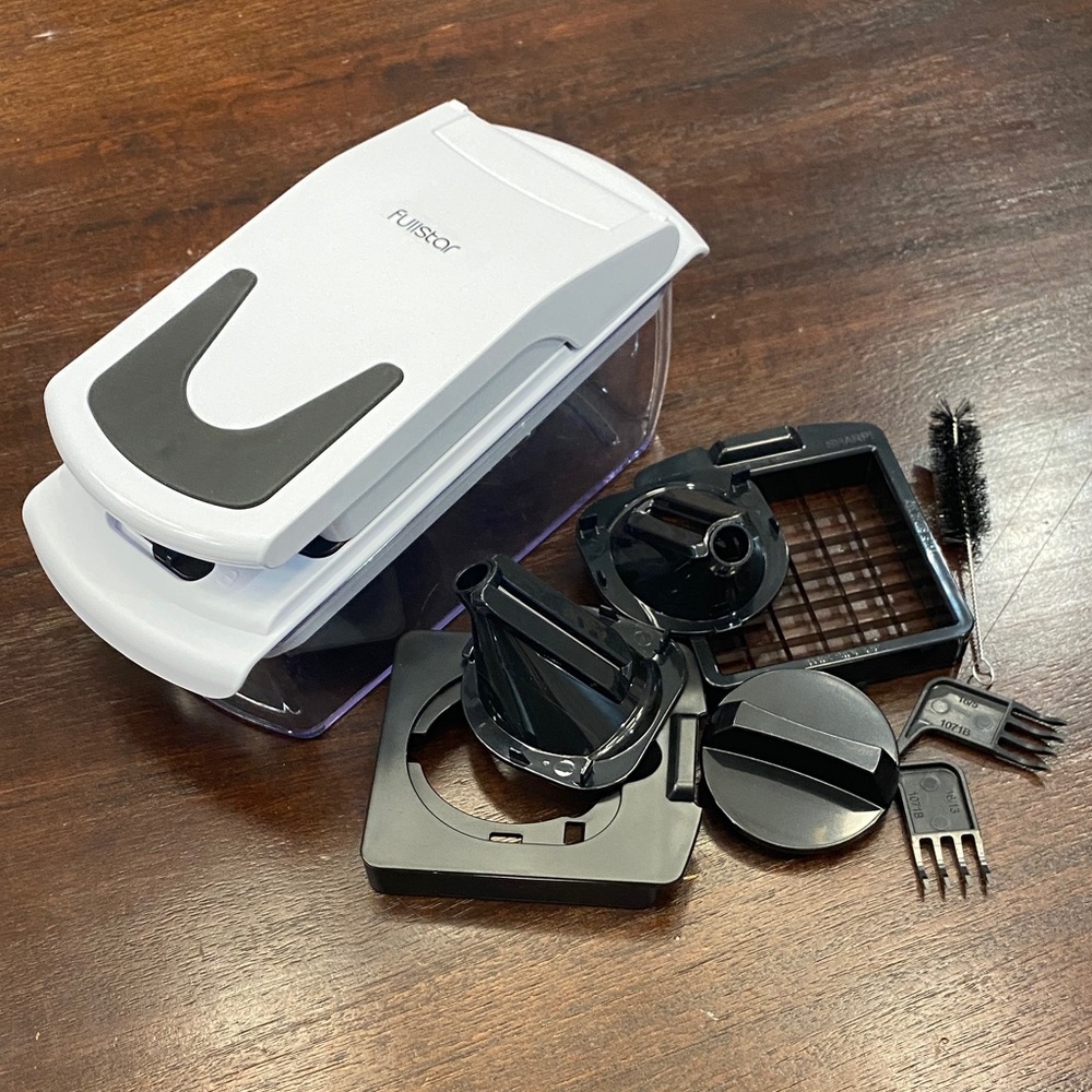 Fullstar Vegetable Chopper and Spiralizer Set